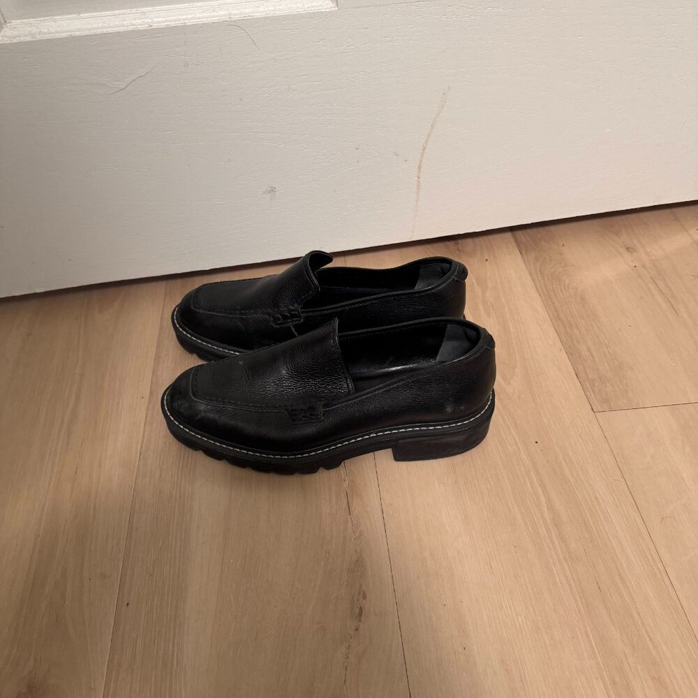 Women's Bernardo Studio Chunky Sole Leather Loafers Size 6.5 - Picture 2 of 4